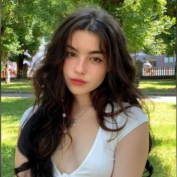 Hoa hậu Mỹ với phong cách thời trang hiện đại mang đến vẻ đẹp cuốn hút