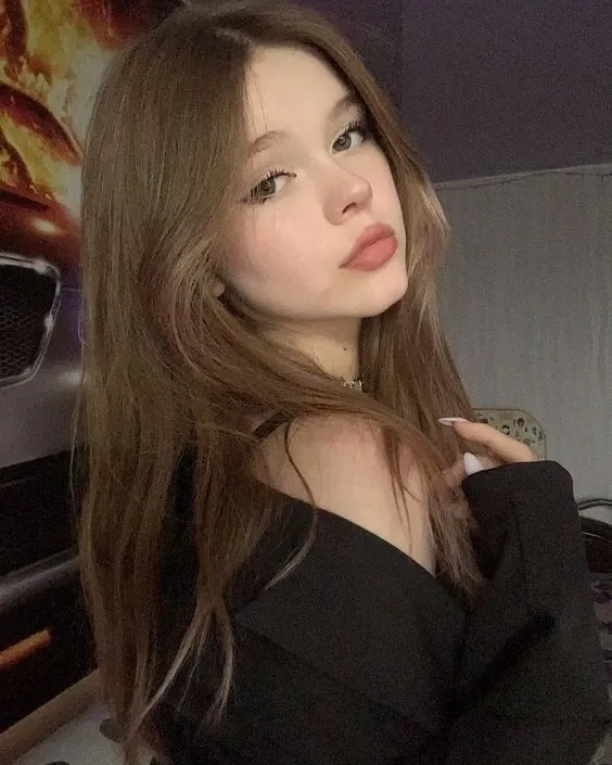 Ảnh hoa hậu Mỹ thời trẻ làm nổi bật nét đẹp dịu dàng và tinh tế